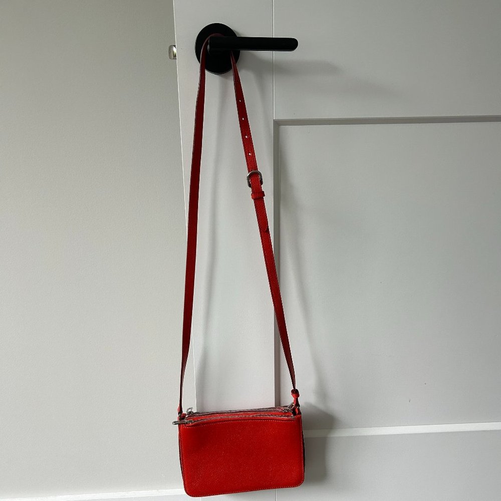 Burberry Penhurst Triple Zip Crossbody Leather Pochette Red
